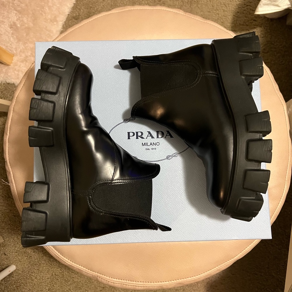 Prada - Monolith Brushed Leather Chelsea Boots - Picture 2 of 13